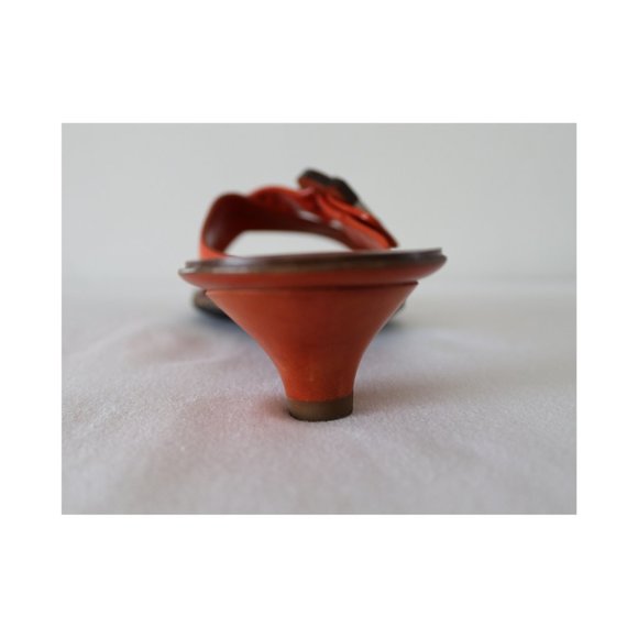 Ferragamo Leather Sandals With Gancini Buckle - Picture 6 of 12